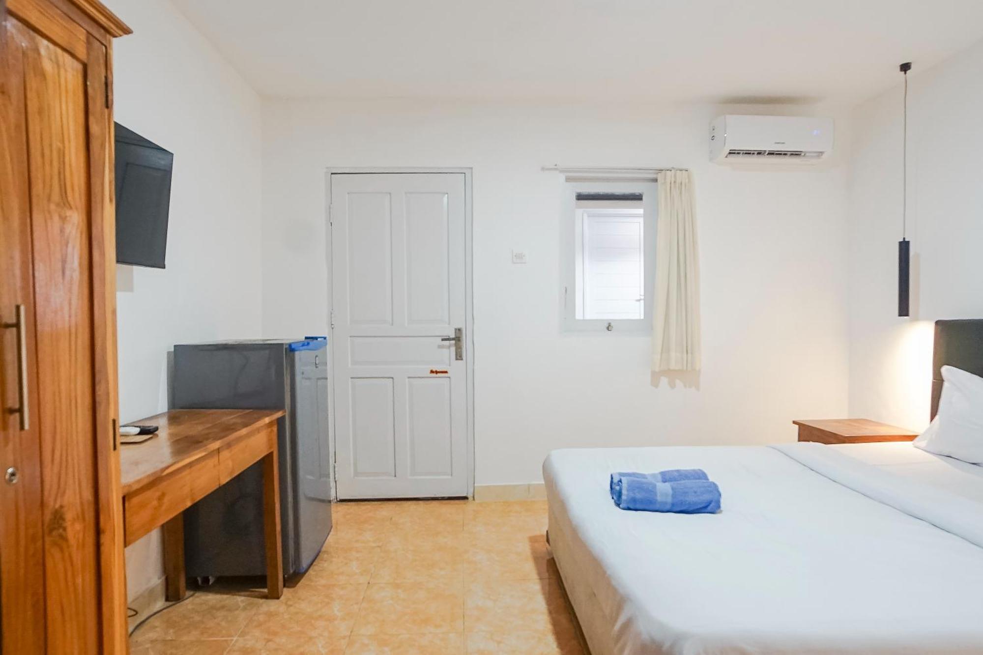 Kos 168 Jimbaran Hotel Екстериор снимка