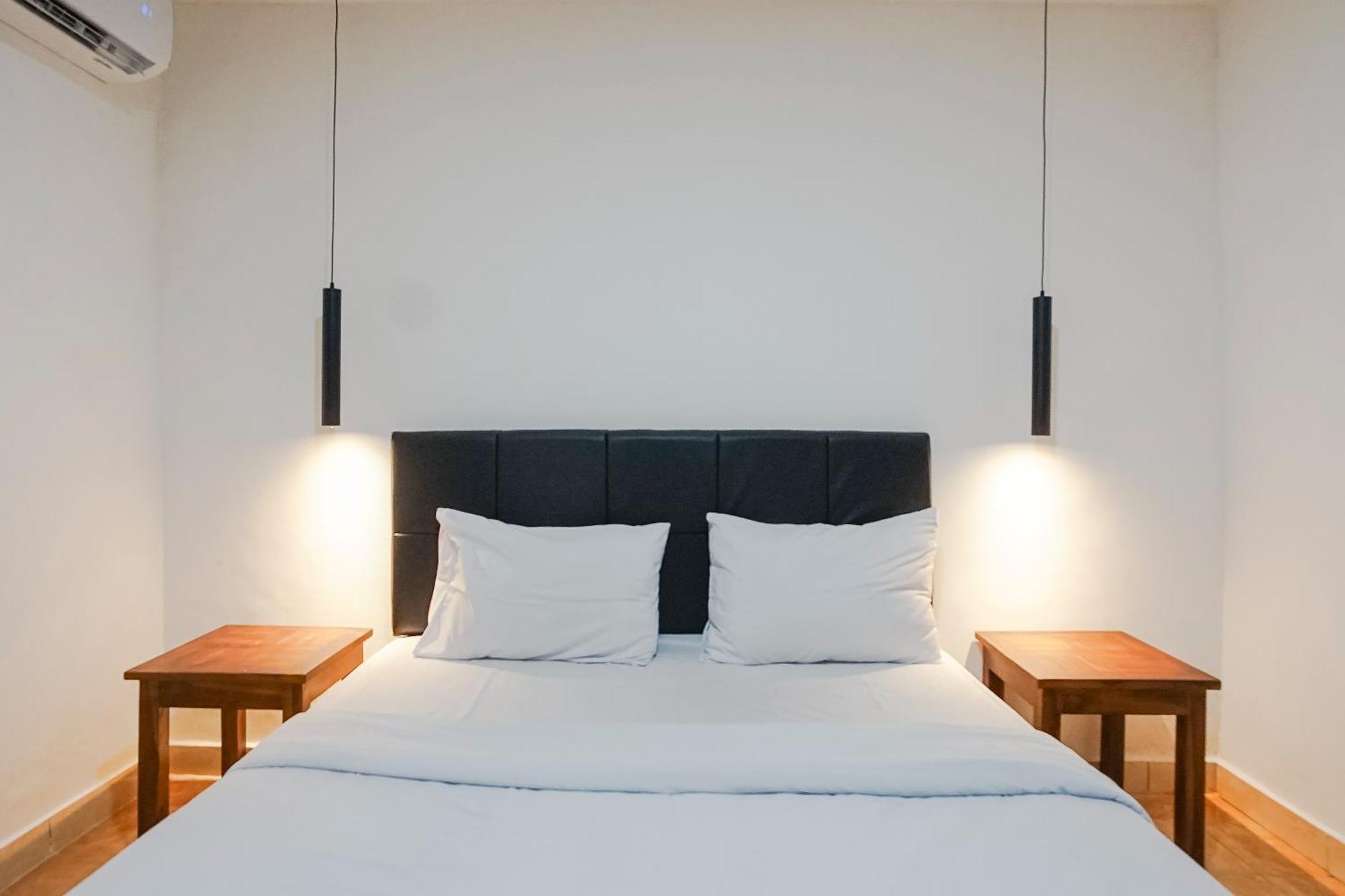 Kos 168 Jimbaran Hotel Екстериор снимка
