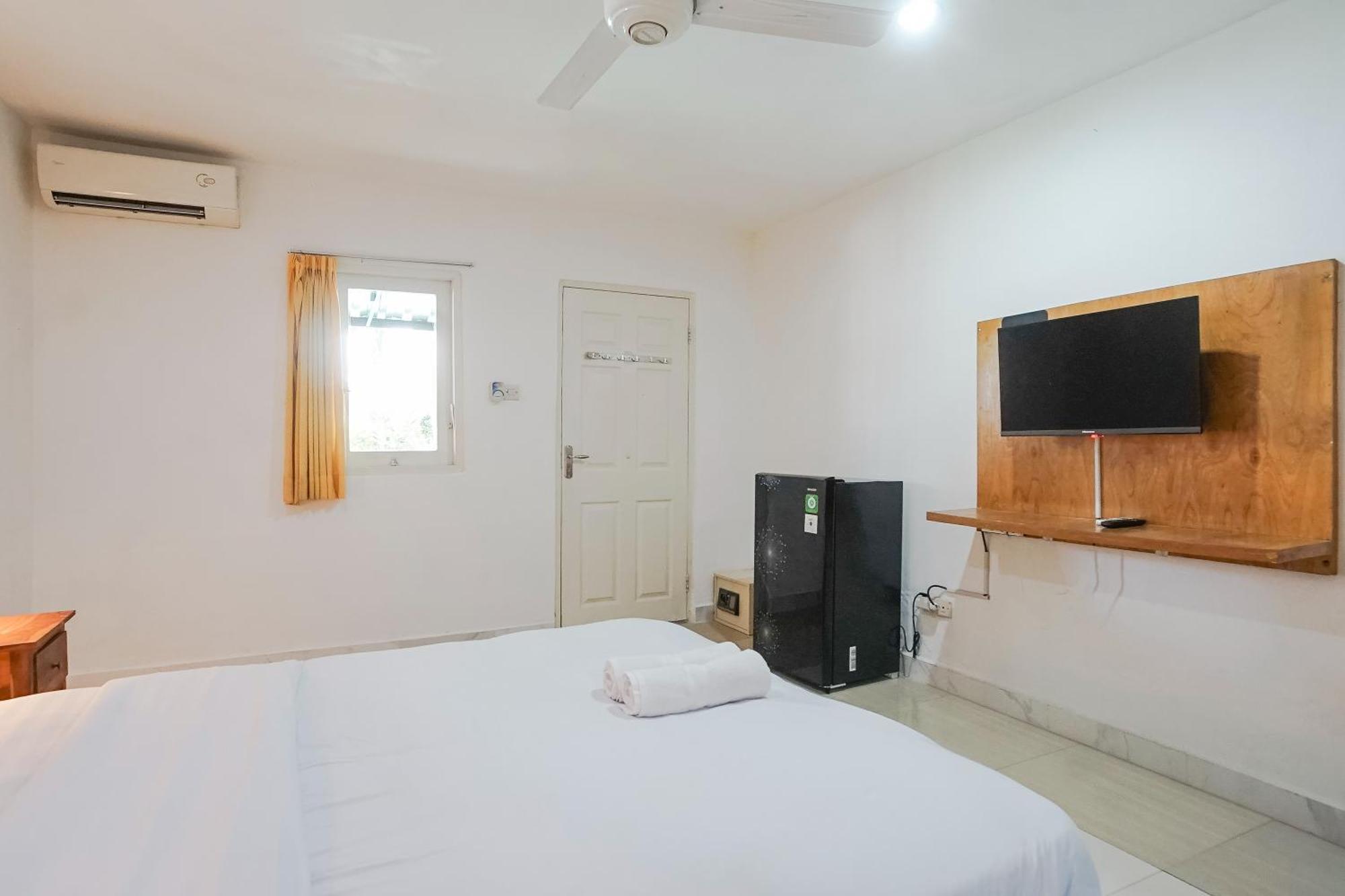 Kos 168 Jimbaran Hotel Екстериор снимка