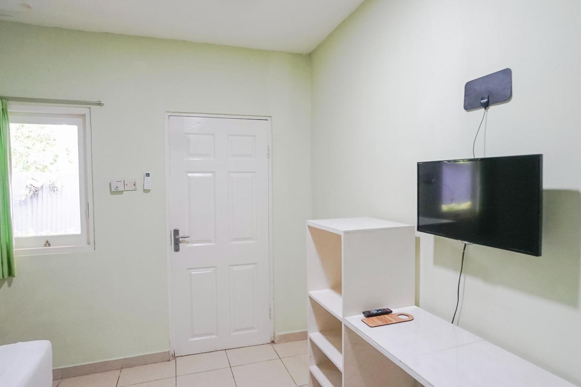 Kos 168 Jimbaran Hotel Екстериор снимка
