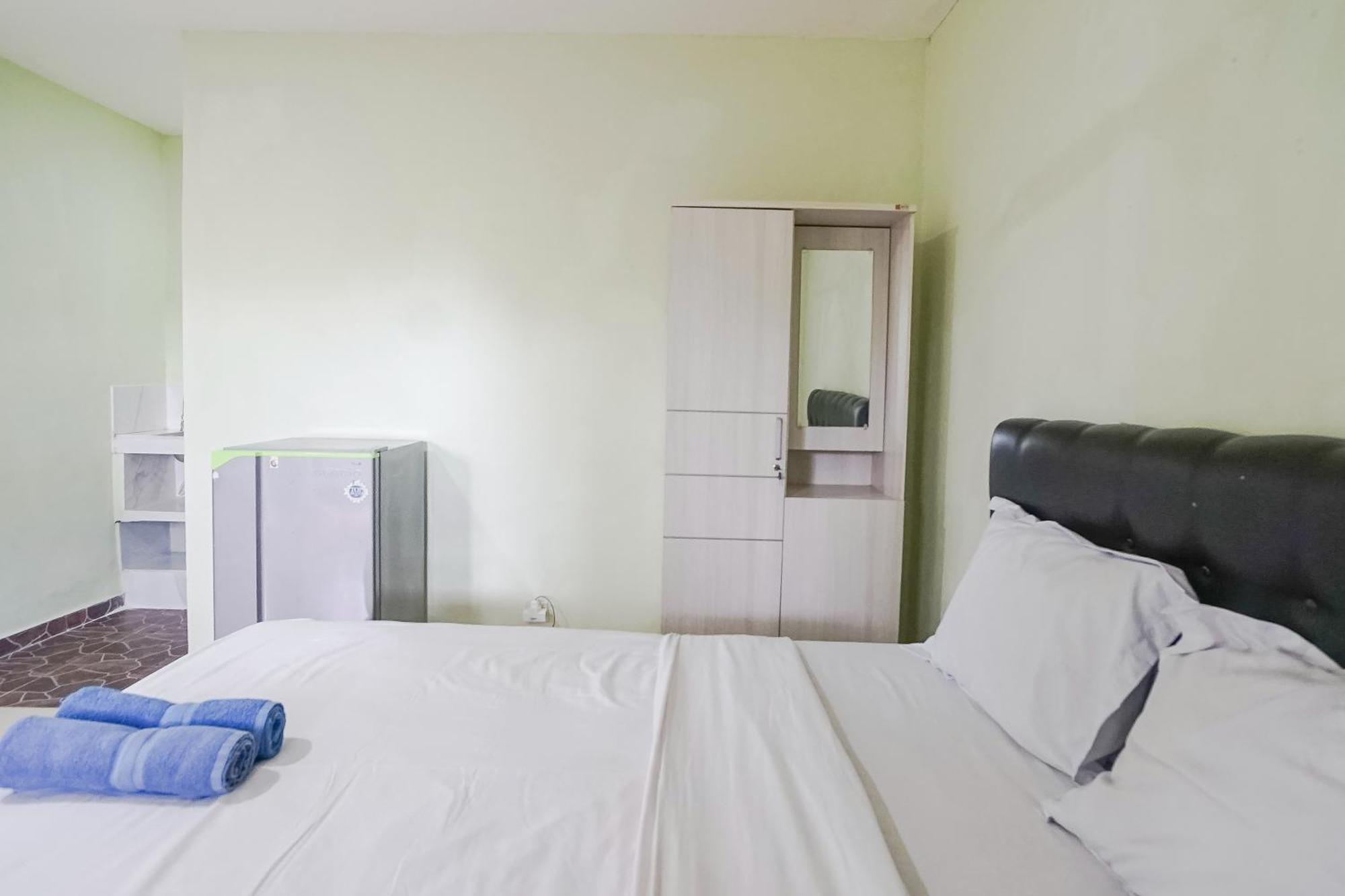 Kos 168 Jimbaran Hotel Екстериор снимка