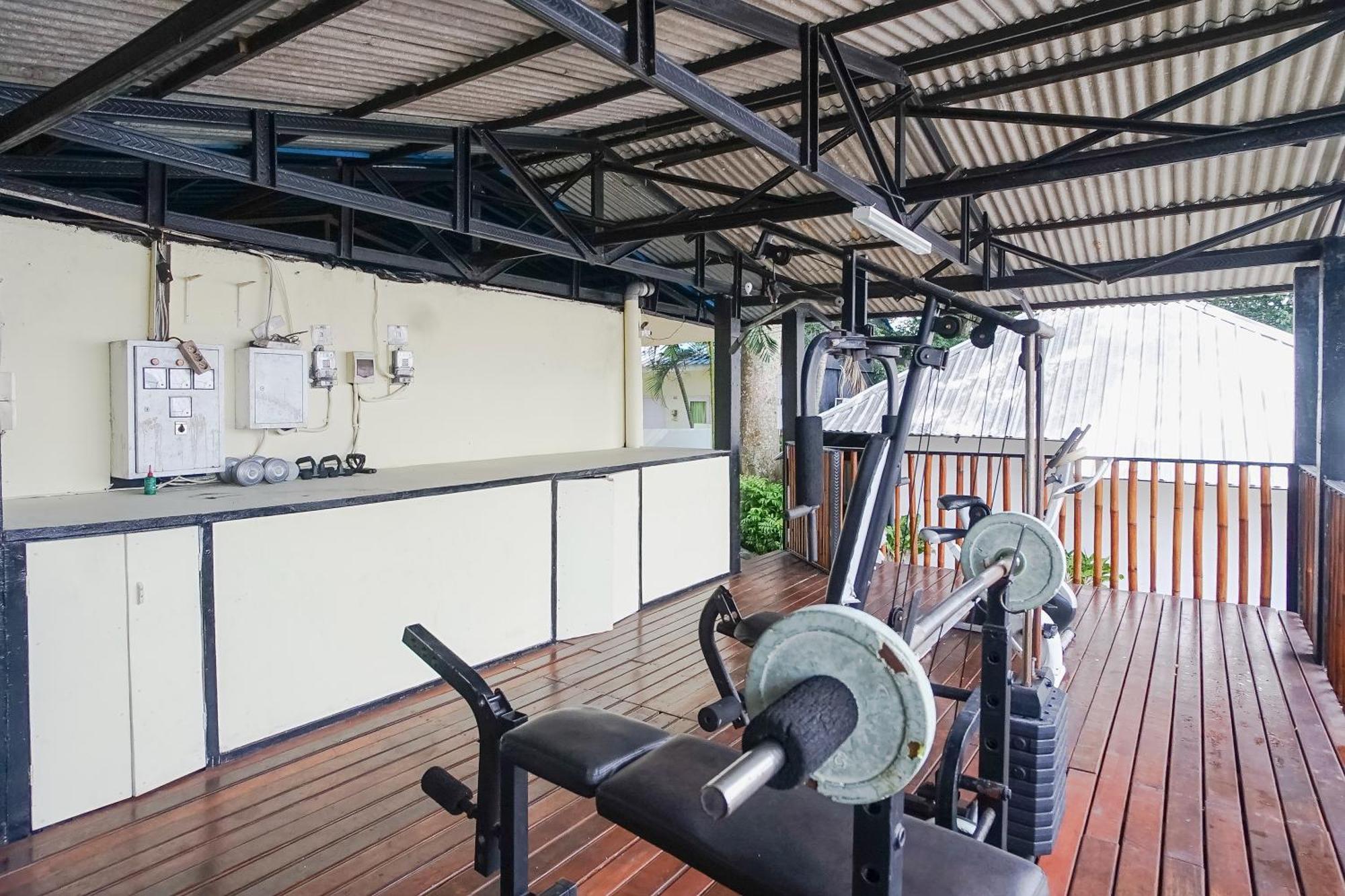 Kos 168 Jimbaran Hotel Екстериор снимка